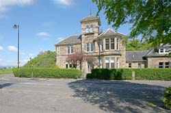 royal gardens stirling apartments, scotland